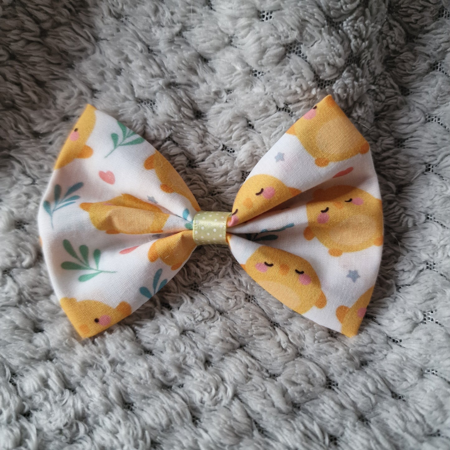 Baby Chicks Bow